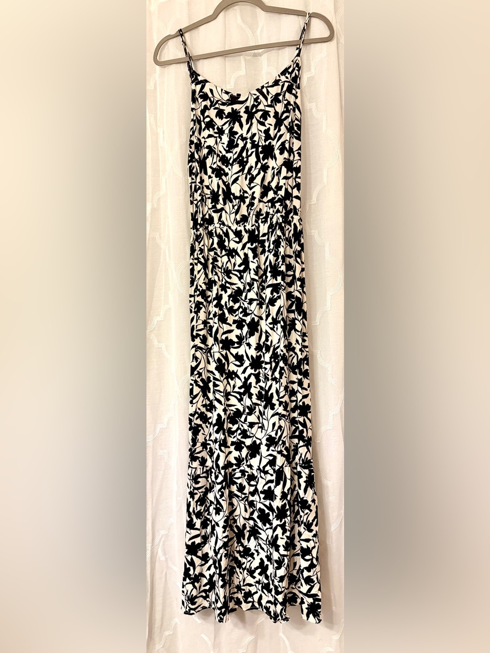 Ava & Viv Black White Floral Maxi Dress 1X Adjustable Strap Boho Summer